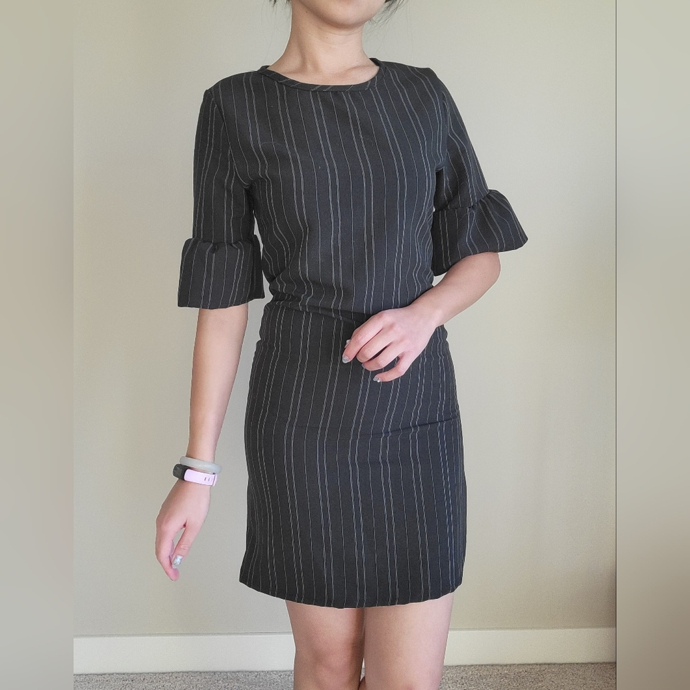 Olivia Rae Black Striped Midi Dress